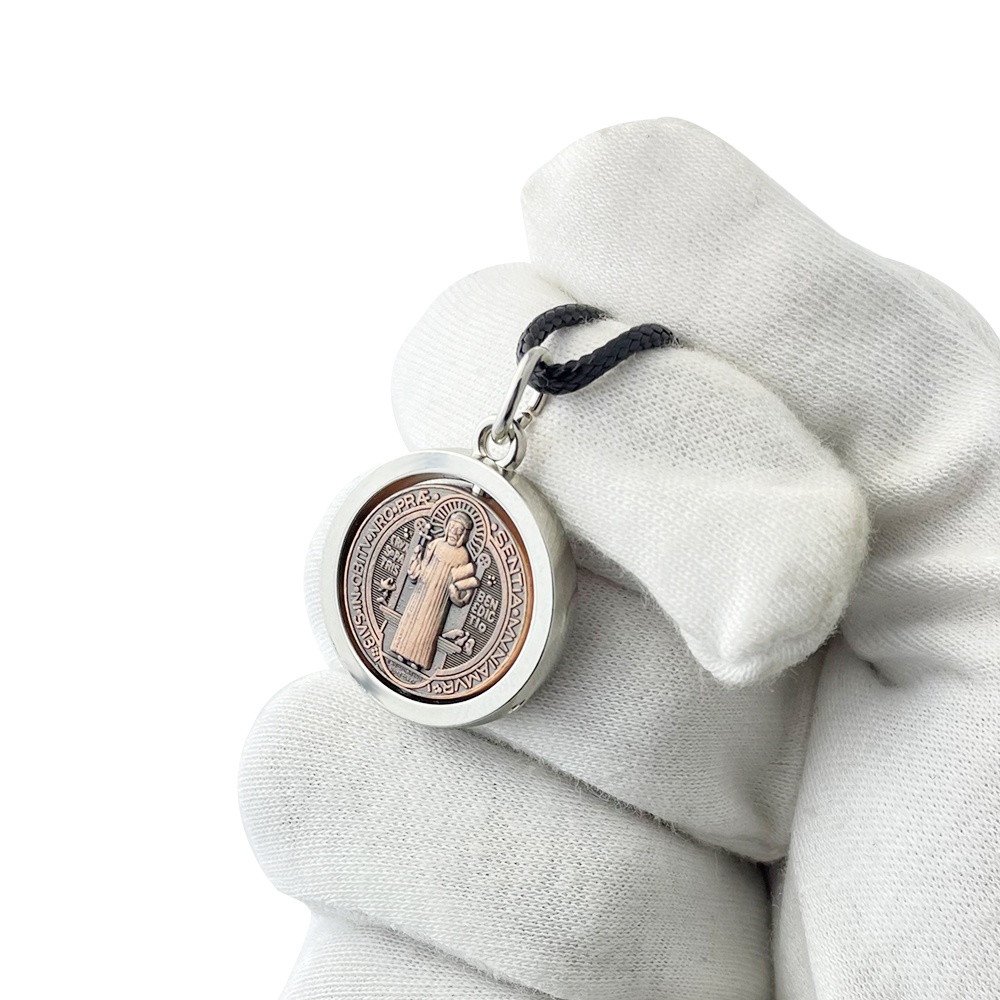 Jewelry & Watches Vitopoulos - Neue St. Benedikt Medaillen-Halskette Katholisches Schutzkreuz-Anhänger