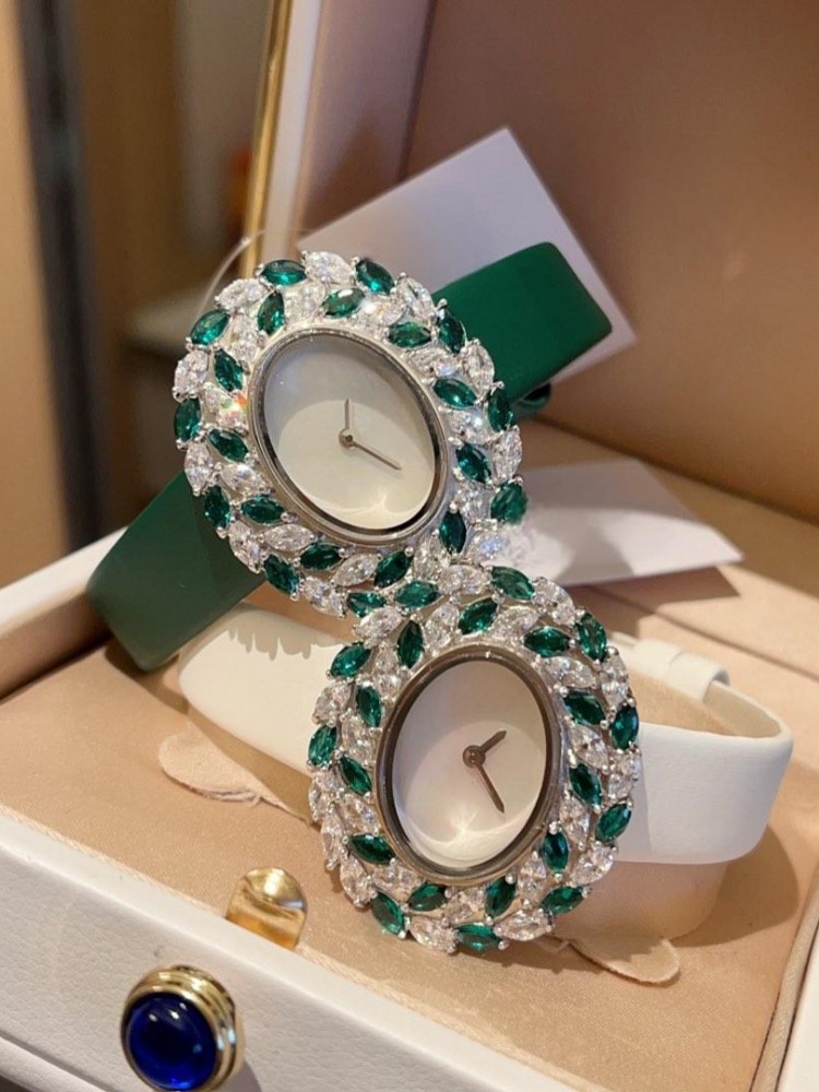 Neue Designer-Damenuhr mit glä – Jewelry Watches For Ladies Bewertung und Preis