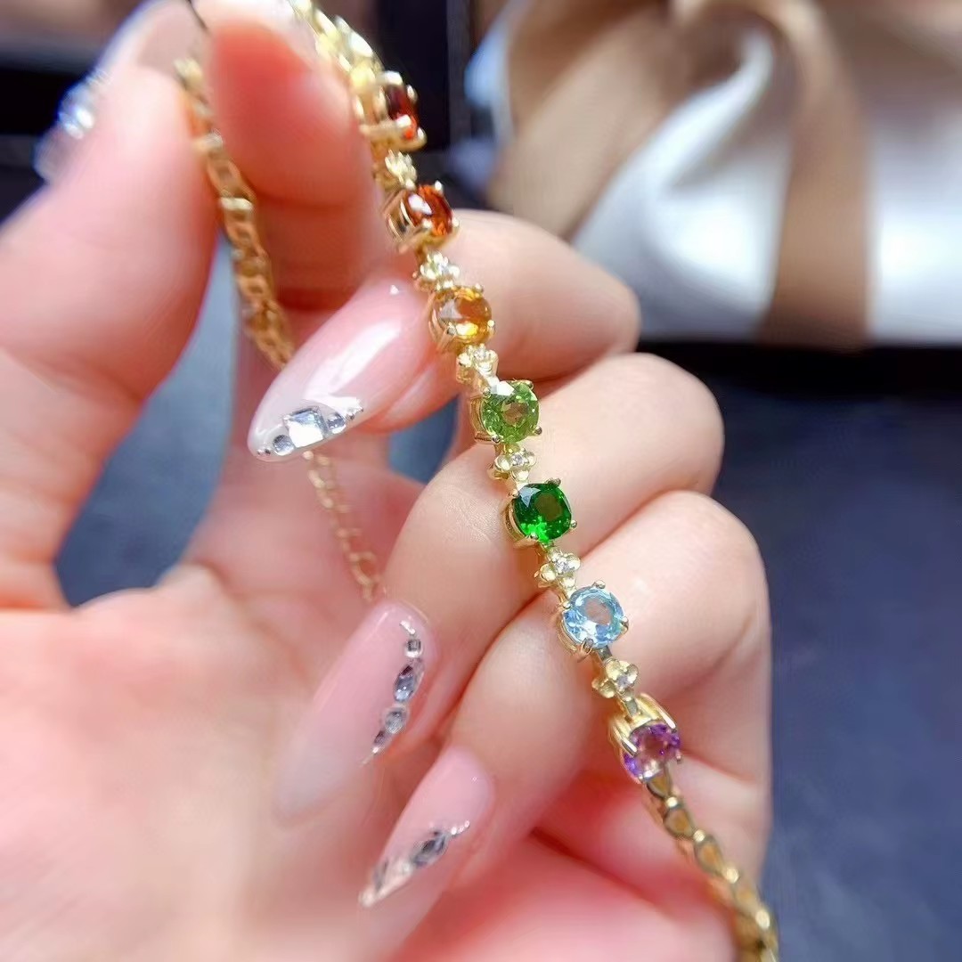 Boutique Jewelry Damen-Armband – Al Ain Jewelry & Watches Exhibition 2025 Bewertung und Preis