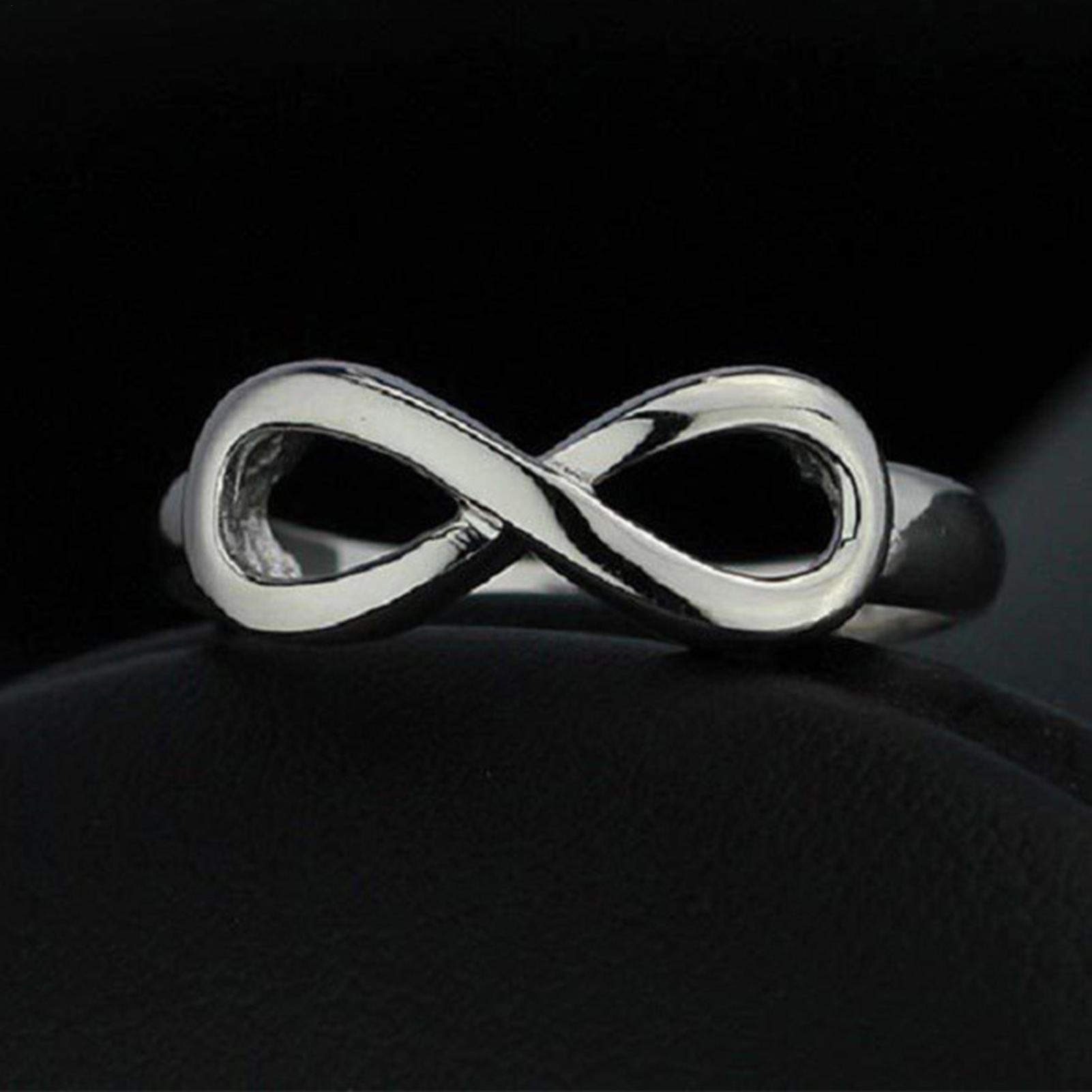 Winziger Infinity-Versprechens – Al Ain Jewelry & Watches Exhibition 2025 Bewertung und Preis