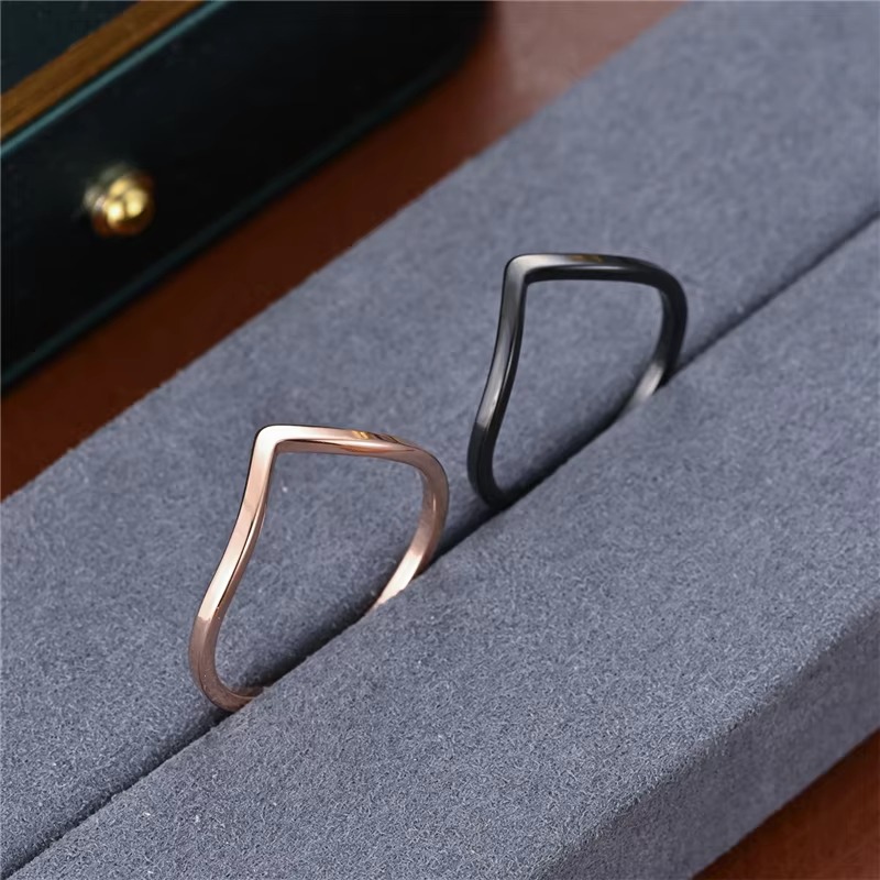 Minimalistischer Unregelmäßige – Minimalist Ring Stackable Bewertung und Preis