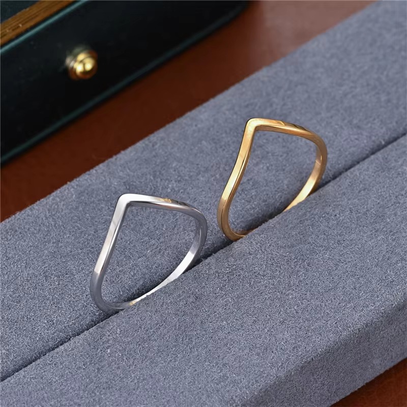 Minimalistischer Unregelmäßige – Minimalist Ring Stackable Bewertung und Preis