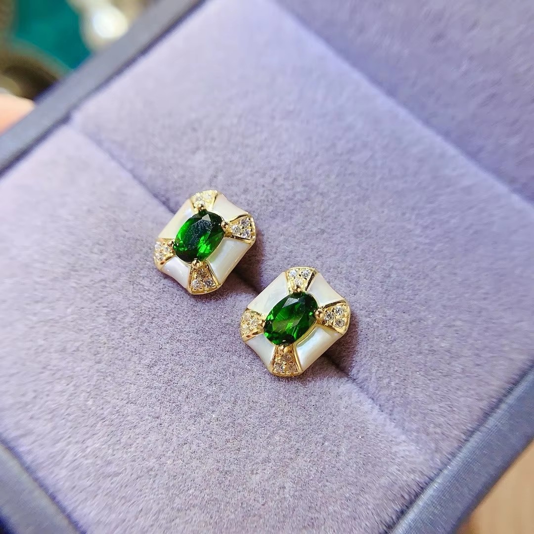 Boutique-Schmuck, natürliche D – Al Ain Jewelry & Watches Exhibition 2025 Bewertung und Preis